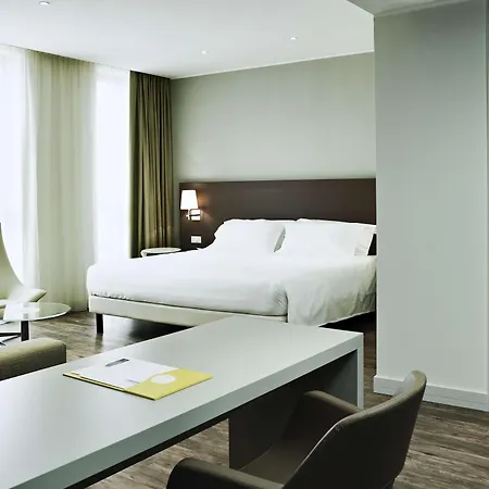 Move Venezia Nord Отель 4*