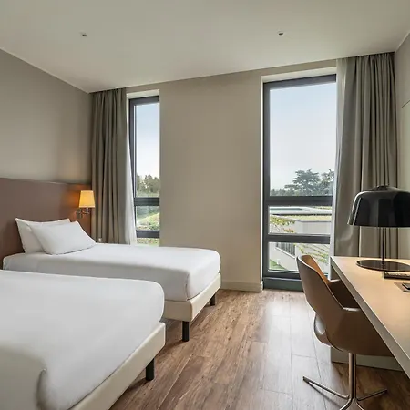 Hotel Move Venezia Nord 4*