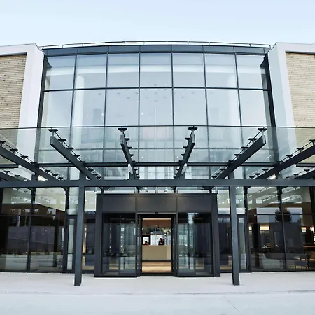 Move Venezia Nord فندق موليانو فينيتو