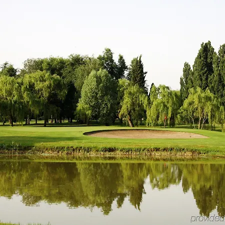 Move Venezia Nord ホテル 4*