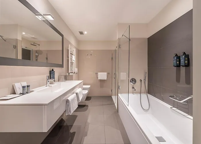Move Venezia Nord מלון 4*