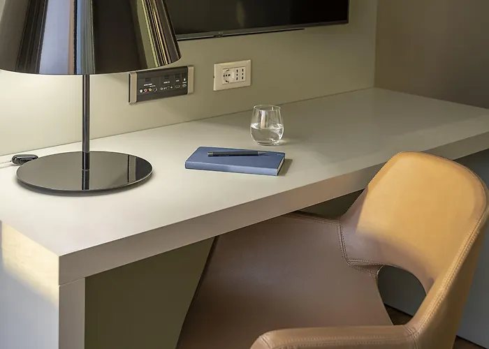 Move Venezia Nord Hotel 4*